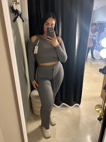 Conjunto Stradivarius lana