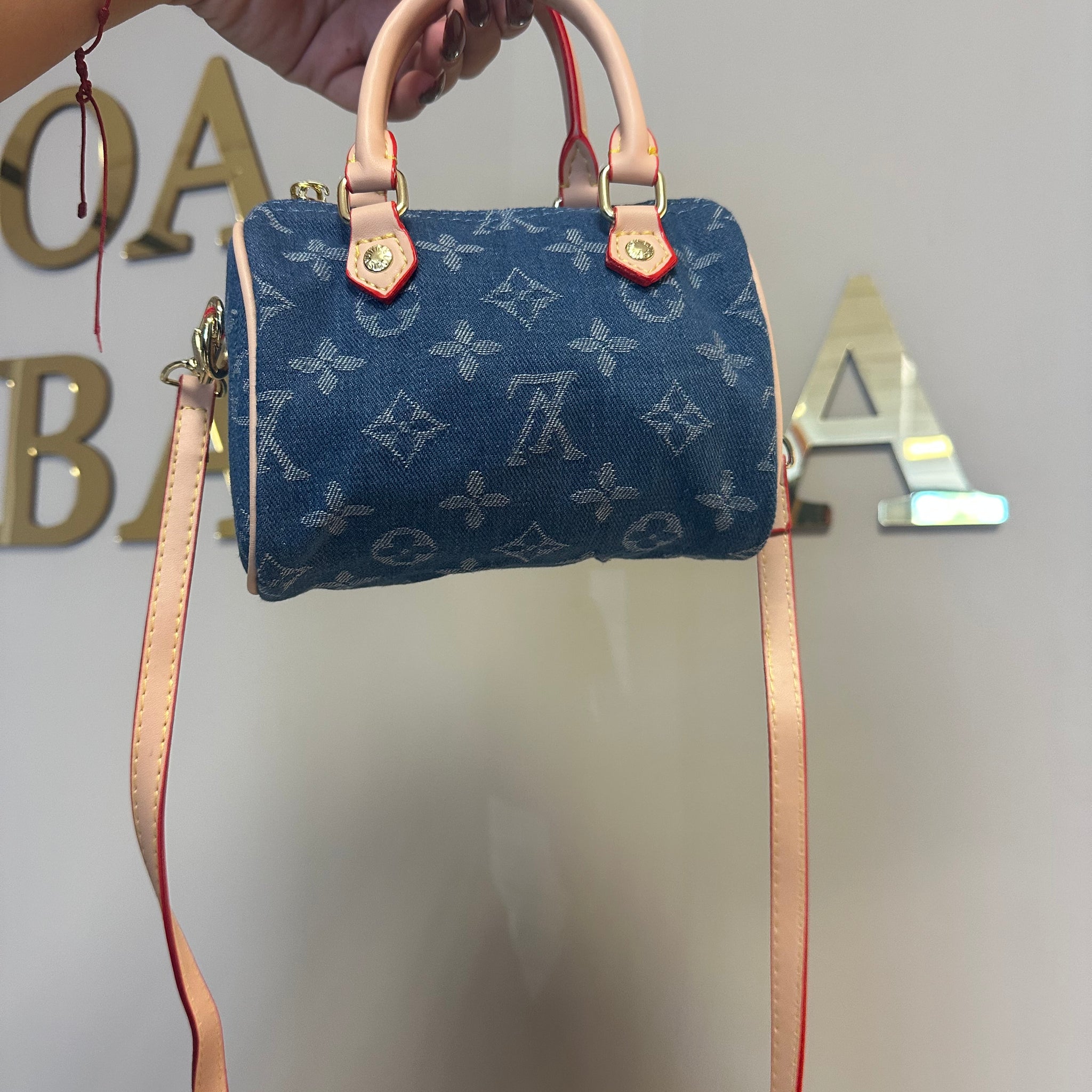 Mini bolso LV
