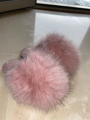 Zapatilla de brillos