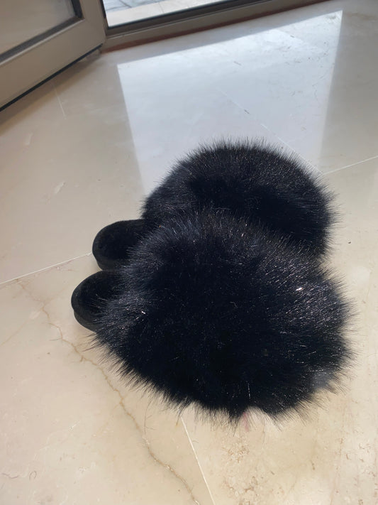 Zapatilla de brillos