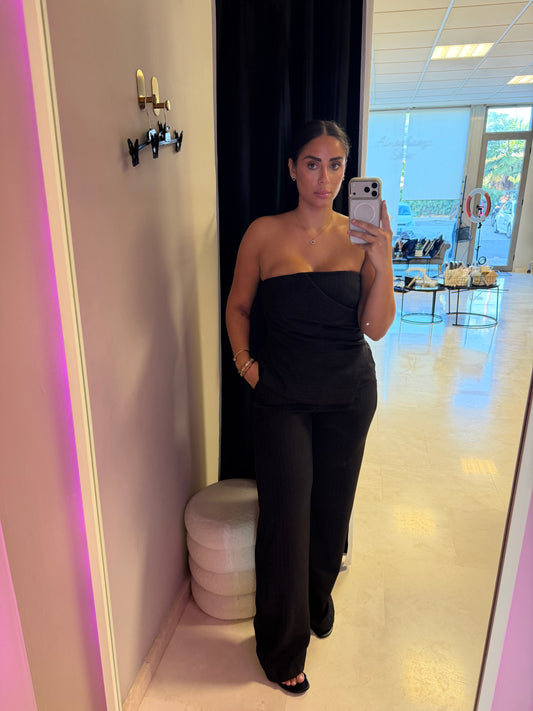 Conjunto Ama