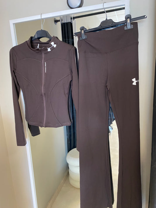 Under logo grande/campana