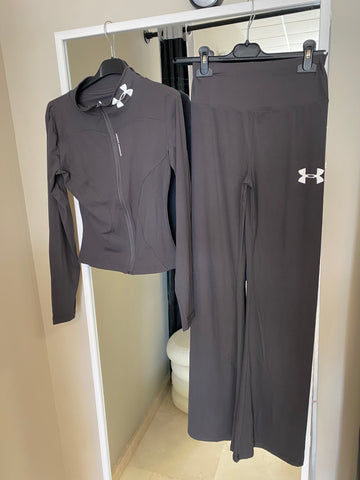 Under logo grande/campana