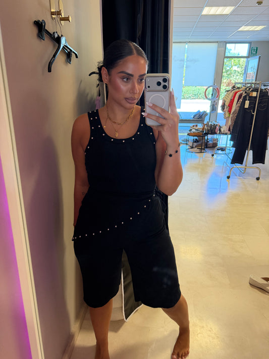 Conjunto tachuela