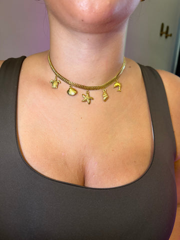 Collar mar dorado