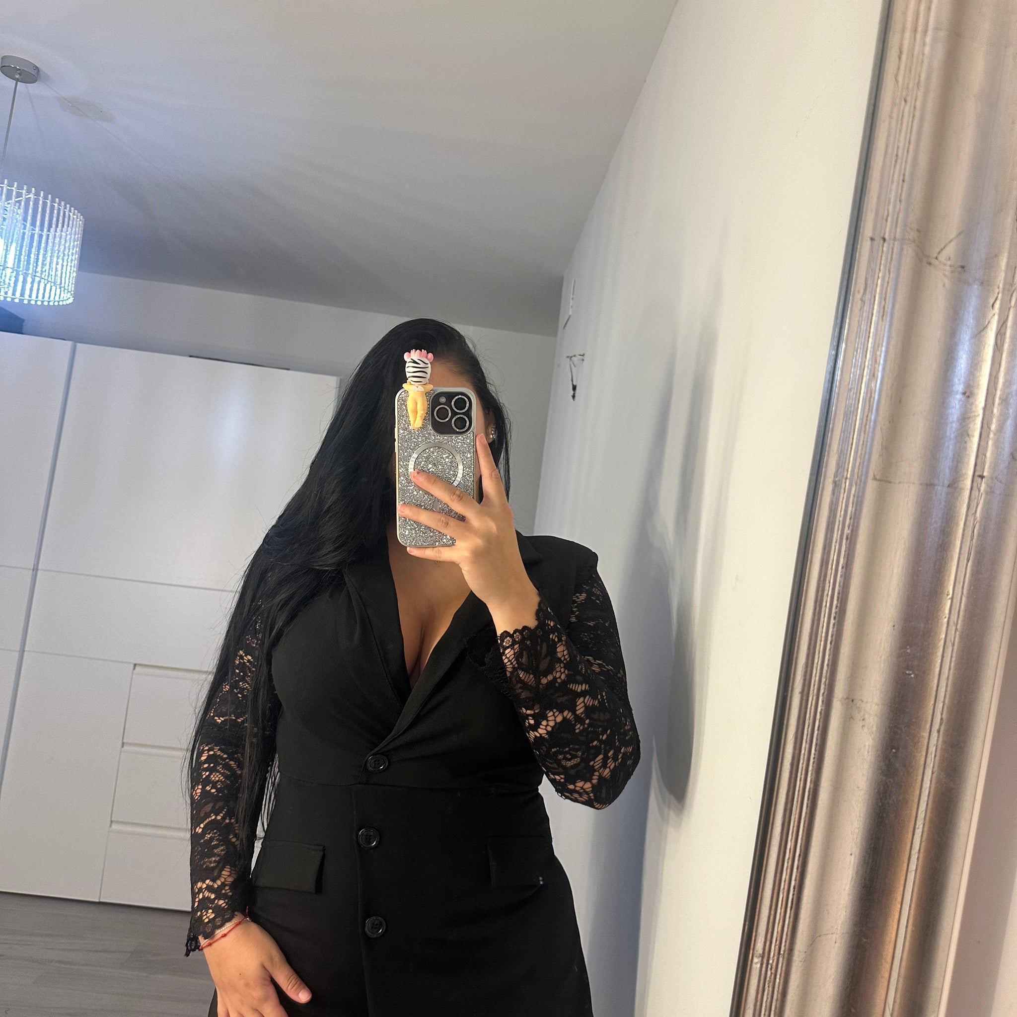 Conjunto Falda pantalón con brazos de encaje